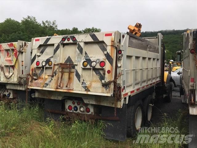 Mack 700 Snežné pluhy, predné snežné radlice