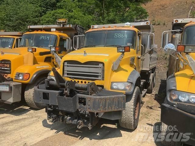 Mack 700 Snežné pluhy, predné snežné radlice