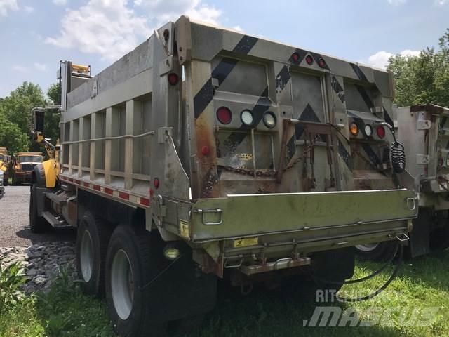 Mack 700 Snežné pluhy, predné snežné radlice