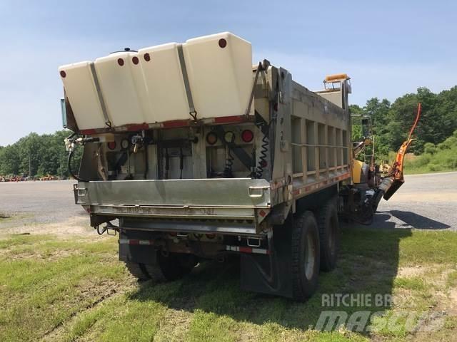 Mack 700 Snežné pluhy, predné snežné radlice