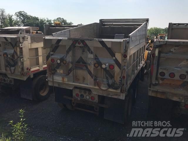 Mack 700 Snežné pluhy, predné snežné radlice