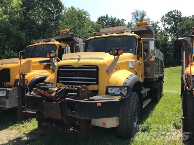 Mack 700 Snežné pluhy, predné snežné radlice