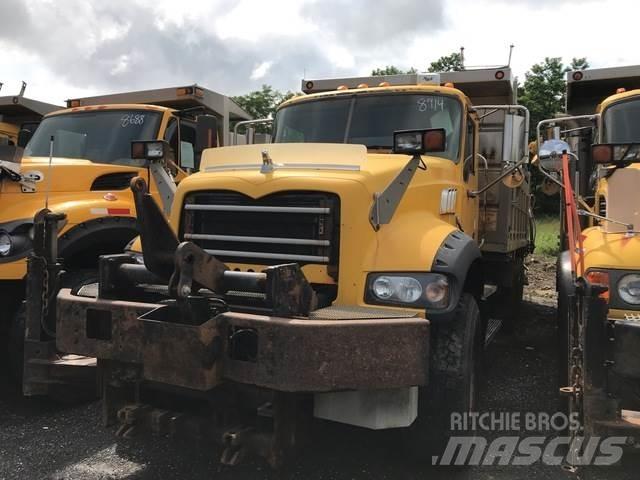 Mack 700 Snežné pluhy, predné snežné radlice
