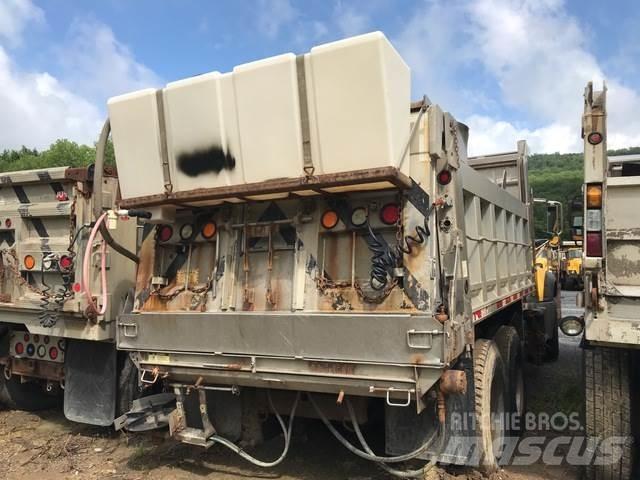 Mack 700 Snežné pluhy, predné snežné radlice