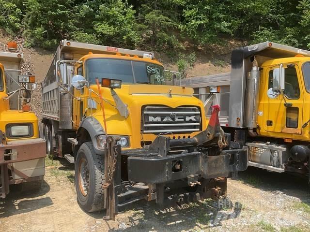 Mack 700 Snežné pluhy, predné snežné radlice