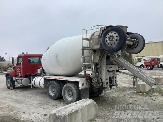 Mack CV513 Ďalšie nákladné vozidlá