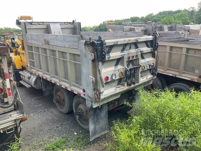 Mack CV700 Snežné pluhy, predné snežné radlice
