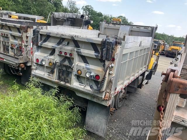 Mack CV700 Snežné pluhy, predné snežné radlice