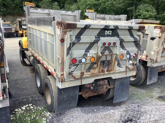 Mack CV700 Snežné pluhy, predné snežné radlice
