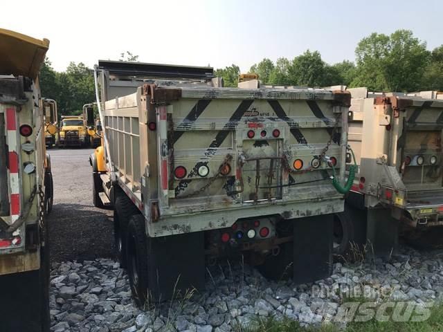 Mack CV700 Snežné pluhy, predné snežné radlice