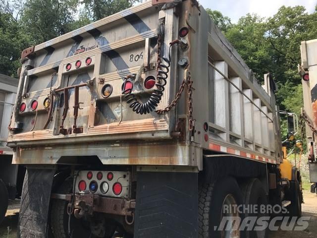Mack CV700 Snežné pluhy, predné snežné radlice