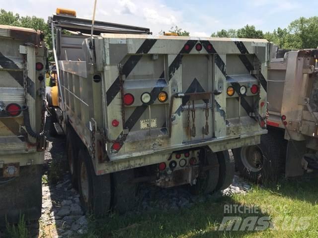 Mack CV700 Snežné pluhy, predné snežné radlice