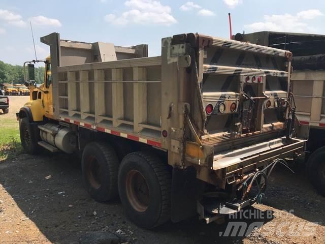 Mack CV700 Snežné pluhy, predné snežné radlice