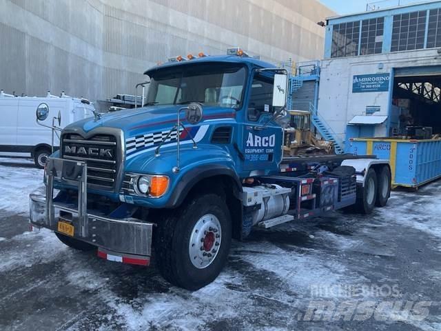 Mack CV713 Ramenové nosiče kontajnerov