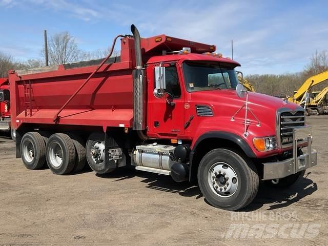 Mack CV713 Sklápače