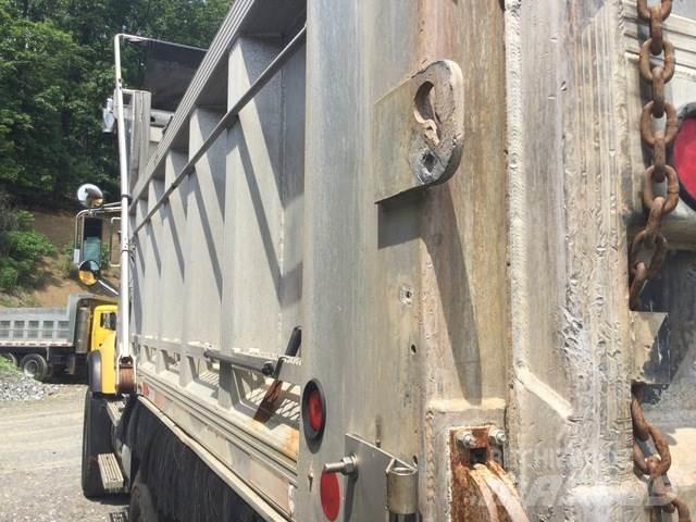 Mack CV713 Snežné pluhy, predné snežné radlice
