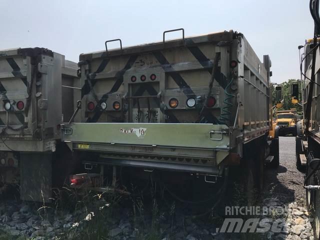 Mack CV713 Snežné pluhy, predné snežné radlice