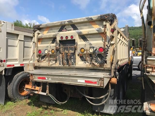 Mack CV713 Snežné pluhy, predné snežné radlice