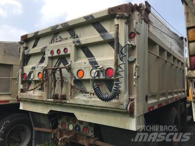 Mack CV713 Sklápače