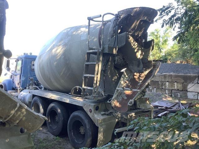 Mack CV713 Sklápače