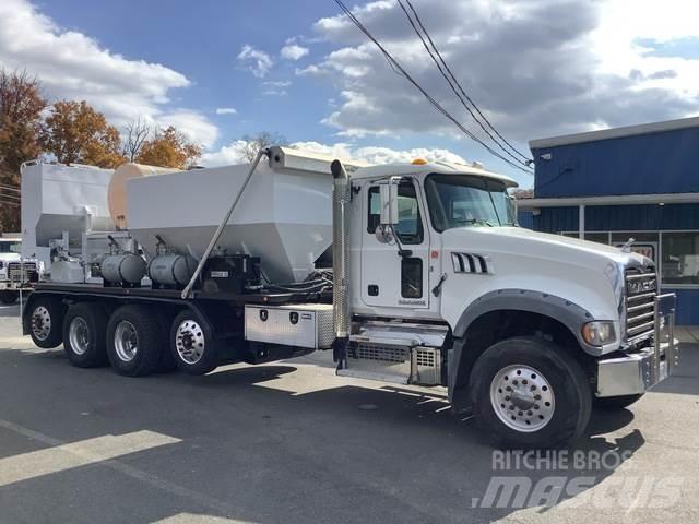 Mack GU713 Domiešavače betónu