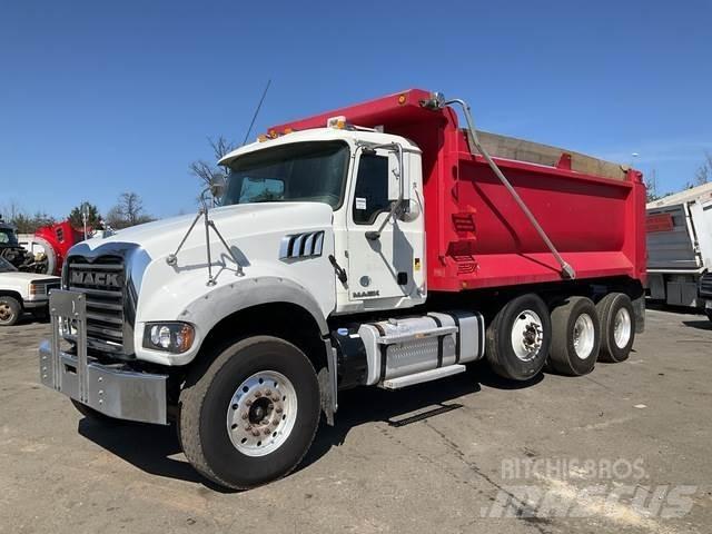 Mack GU713 Sklápače