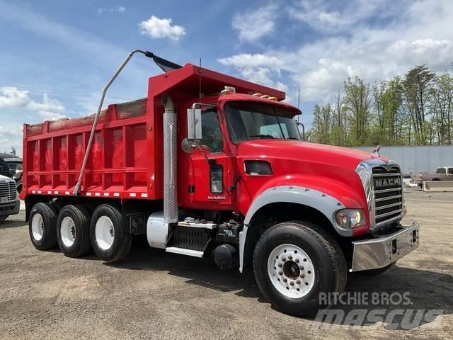 Mack GU713 Sklápače