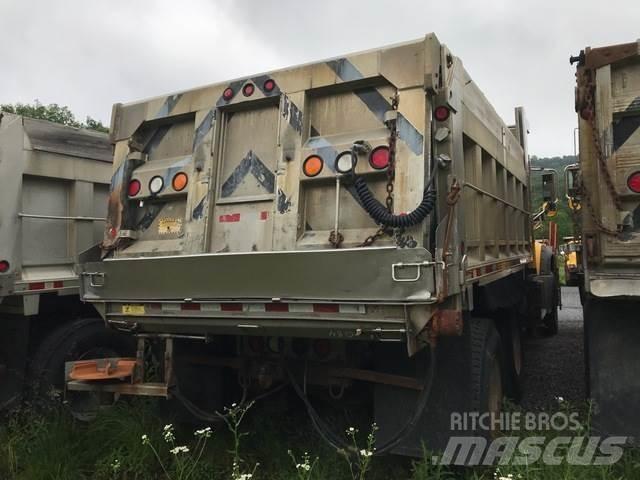 Mack GU713 Snežné pluhy, predné snežné radlice