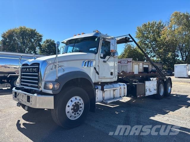 Mack GU713 Ramenové nosiče kontajnerov