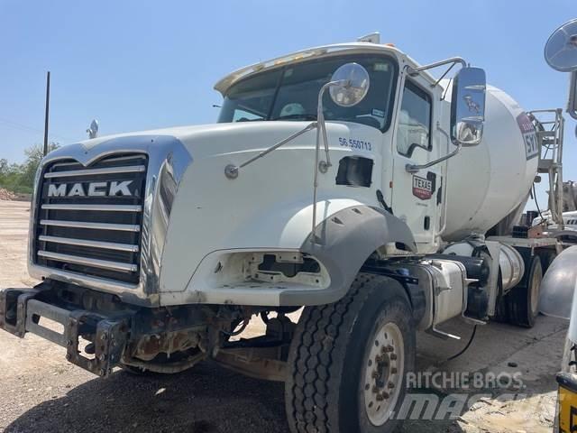 Mack GU813 Ďalšie nákladné vozidlá
