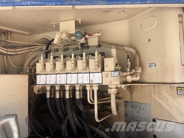 Mack GU813 Nákladné autá s čerpadlami betónu