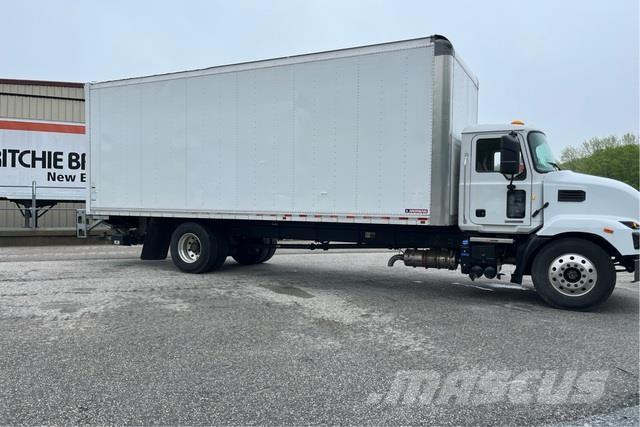 Mack MS642 Skriňová nadstavba