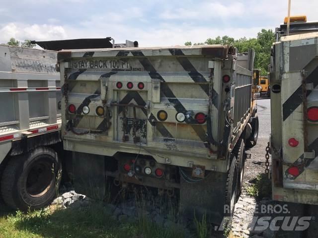 Mack RD600 Snežné pluhy, predné snežné radlice