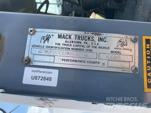 Mack RD688S Ramenové nosiče kontajnerov