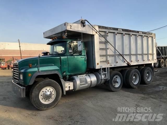 Mack RD688S Sklápače