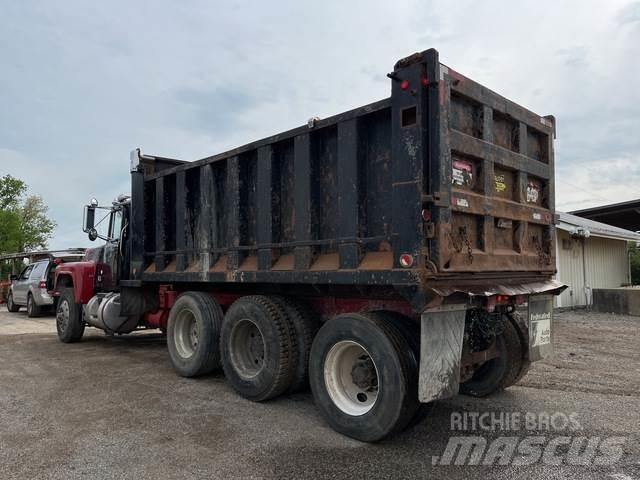 Mack RD690S Sklápače