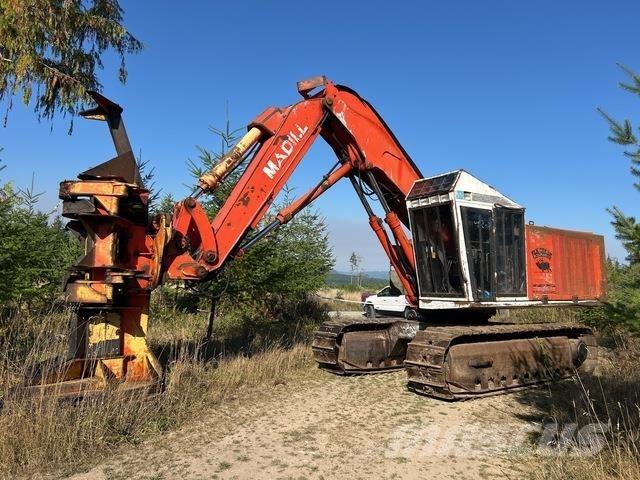 Madill 3200B Stínacie harvestory