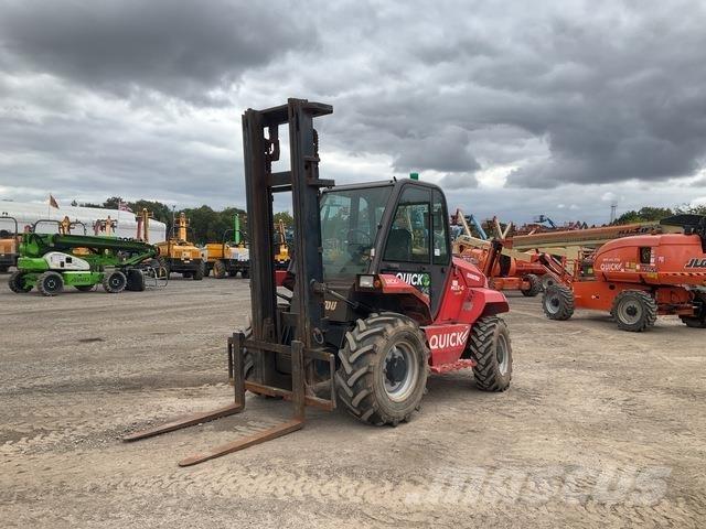Manitou M26-4 Terénne vysokozdvižné vozíky