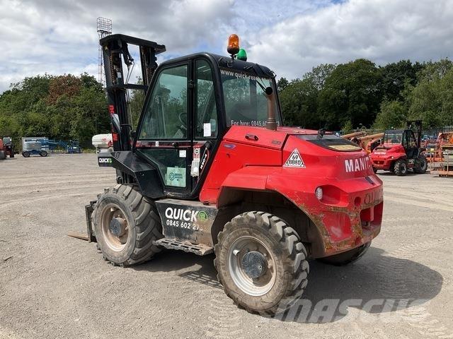 Manitou M30-4 Terénne vysokozdvižné vozíky