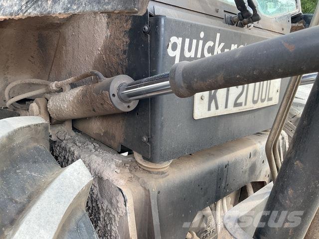 Manitou M30-4 Terénne vysokozdvižné vozíky
