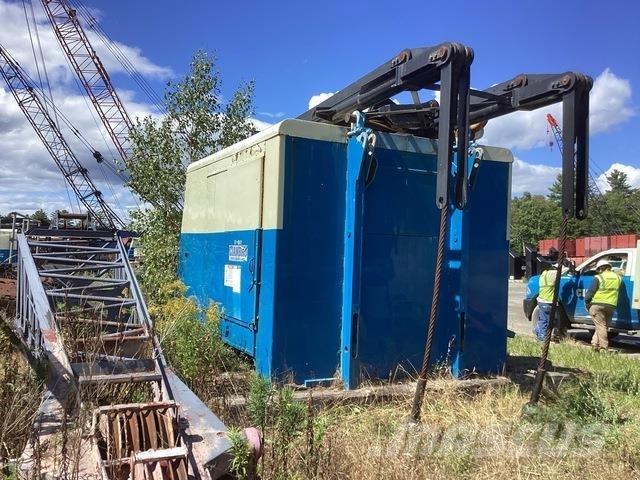 Manitowoc 3900 Pásové žeriavy