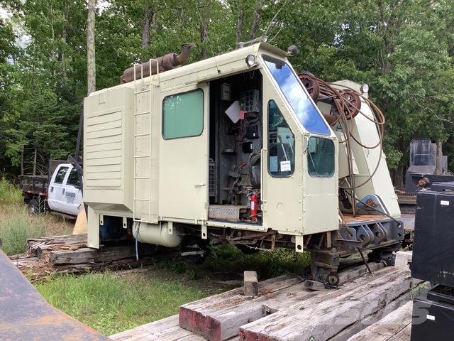 Manitowoc 3900 Pásové žeriavy