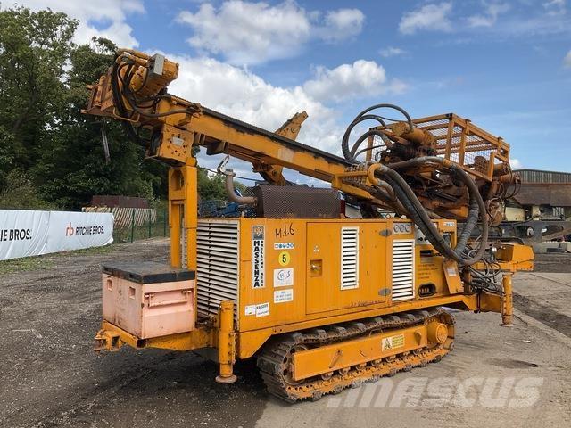 Massenza MI604 Povrchové vrtné súpravy