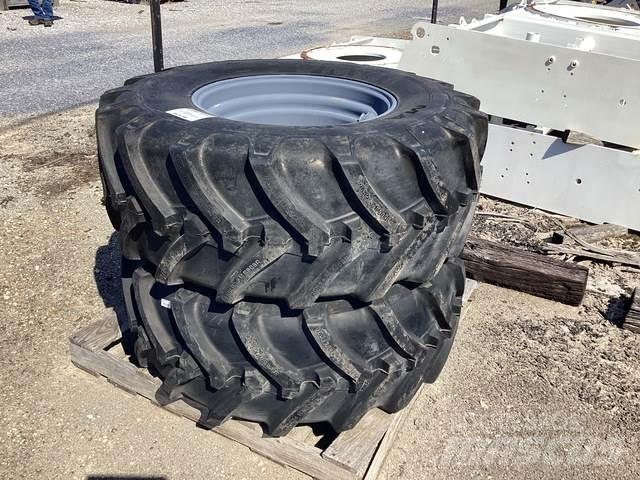  Maxam Pneumatiky, kolesá a ráfiky