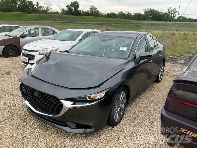 Mazda 3 Automobily