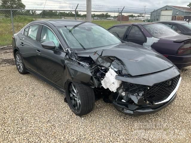 Mazda 3 Automobily