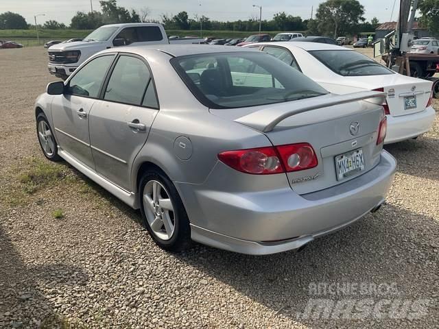 Mazda 6 Automobily