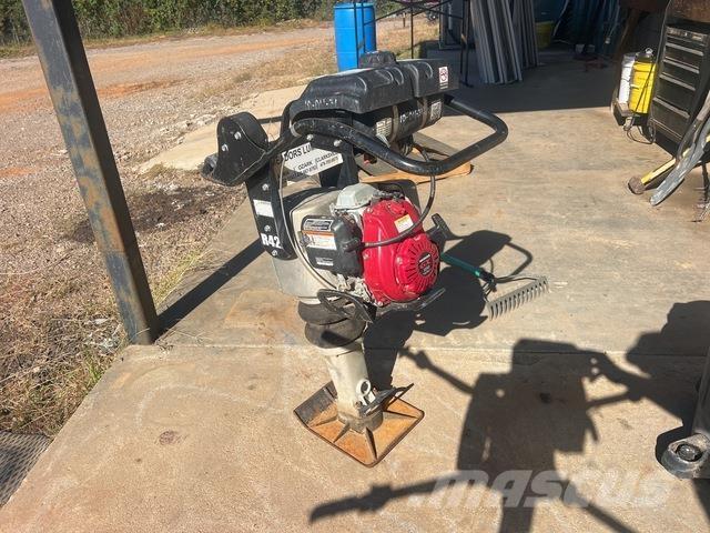 MBW R422 Vibračné zhutňovače