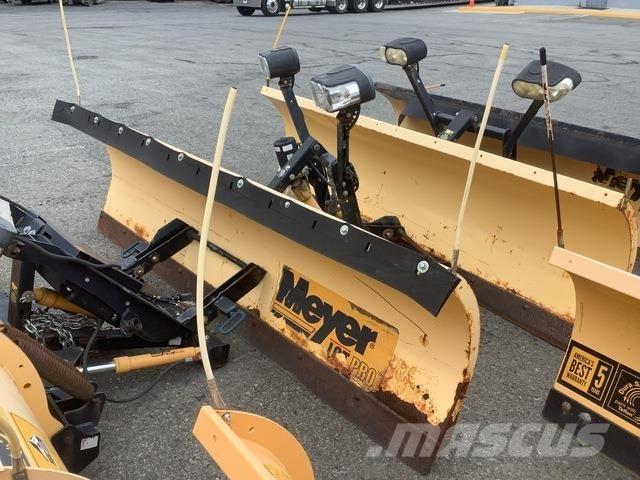 Meyer LP-8.5 Snežné pluhy, predné snežné radlice