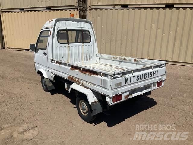 Mitsubishi  Úžitkové vozne